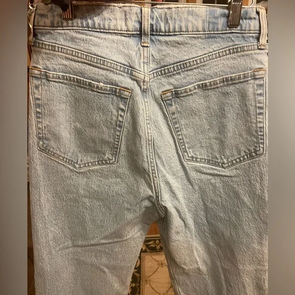 Abercrombie 90s Relaxed High Rise Jeans Light Wash Blue Denim Size 10 / 30 - Picture 7 of 7